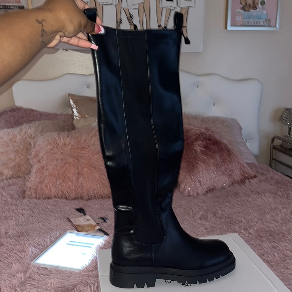 CHUNKY SOLE KNEE HIGH BOOTS